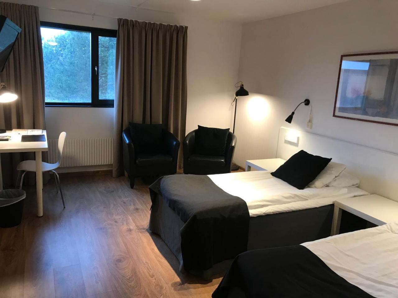 Hotel Smaland Скиллингарюд Экстерьер фото