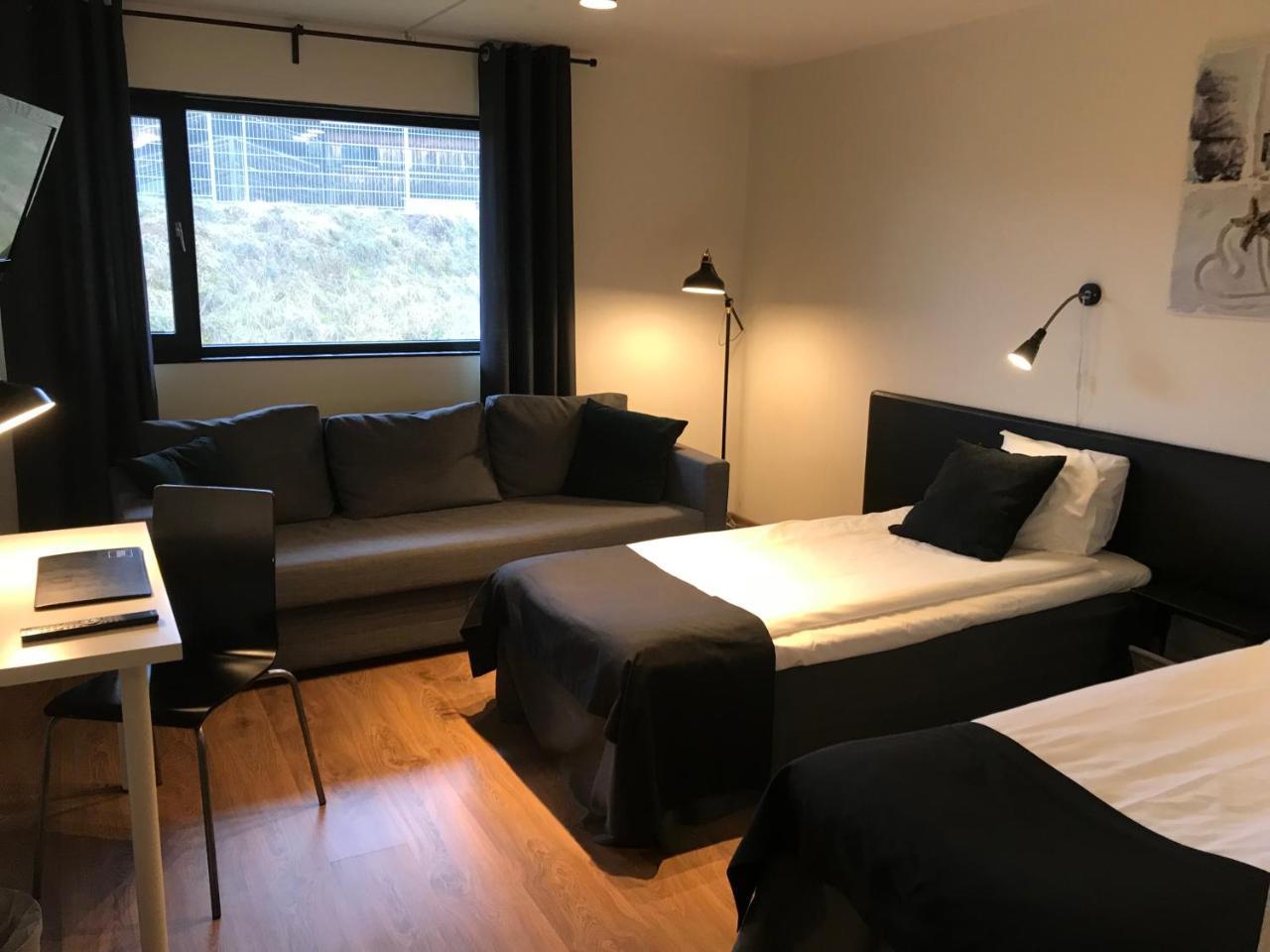 Hotel Smaland Скиллингарюд Экстерьер фото