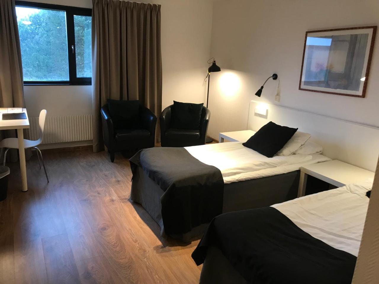 Hotel Smaland Скиллингарюд Экстерьер фото